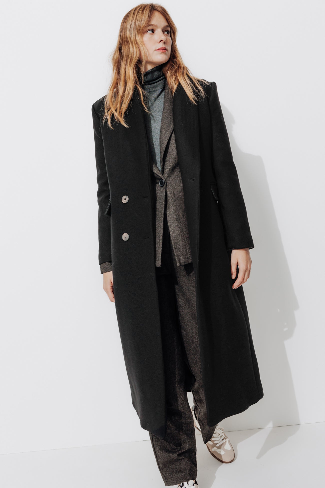 manteau-noir-femme-long-916kmo-1.jpg